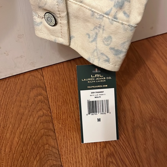 Brand new floral detail Jean jacket - Picture 4 of 4